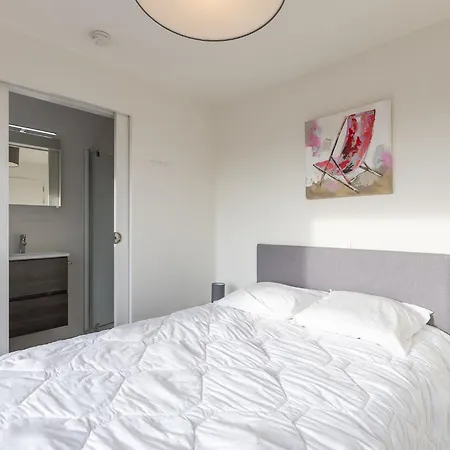 Modern For Family Apartman